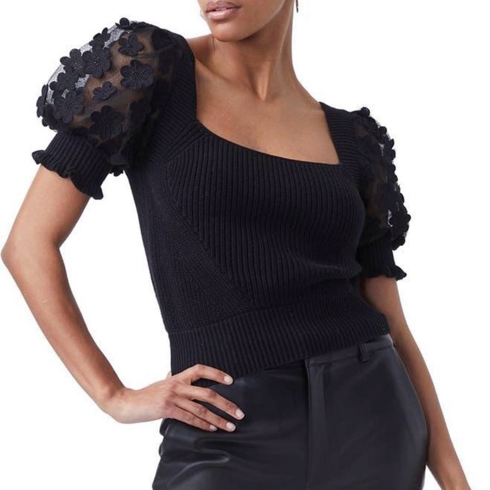 NWOT French Connection Juliet Mozart Caballo Puff Sleeve Sweater Small Black